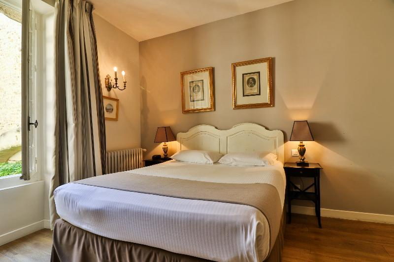 Hotel Du Midi Visan Ngoại thất bức ảnh